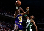 开云体育APP下载-篮网惨败热火！艾弗森单场最高得分毫不为虚的简单介绍