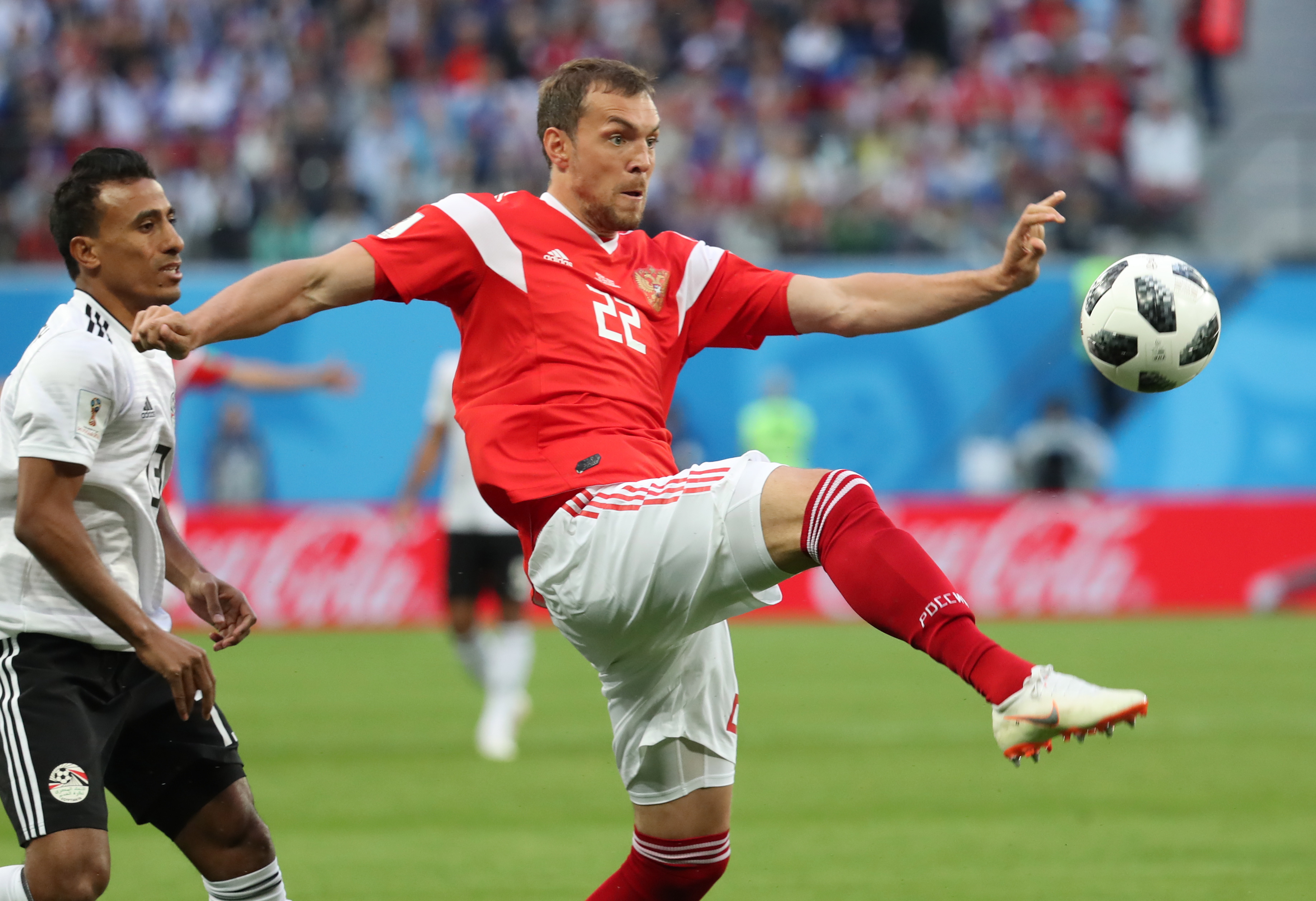 包含俄罗斯队成功晋级篮球世界杯八强，实力惊人的词条