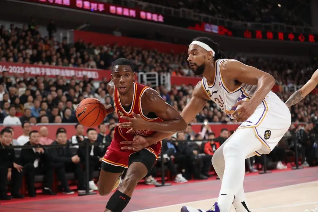 山西队发挥出色，打出高水平比赛的简单介绍